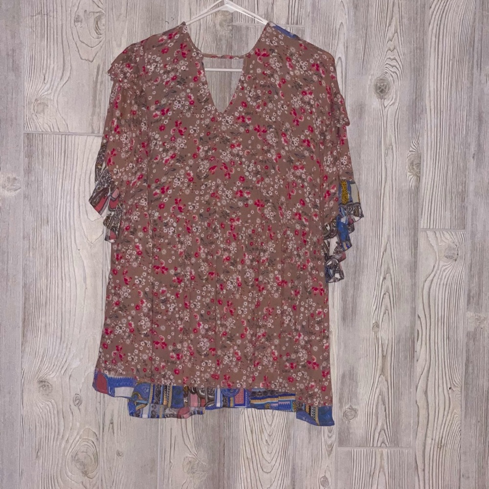 Size med blouse